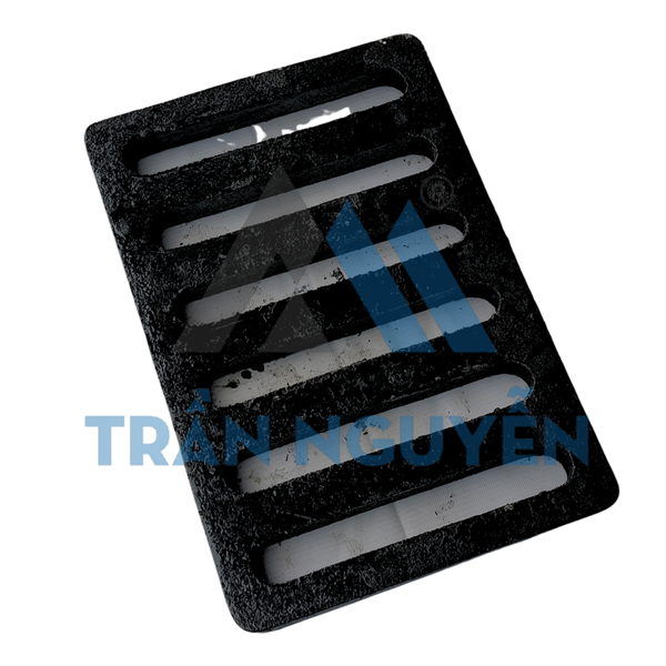 Tấm gang thoát nước 370x250 (Không khung)